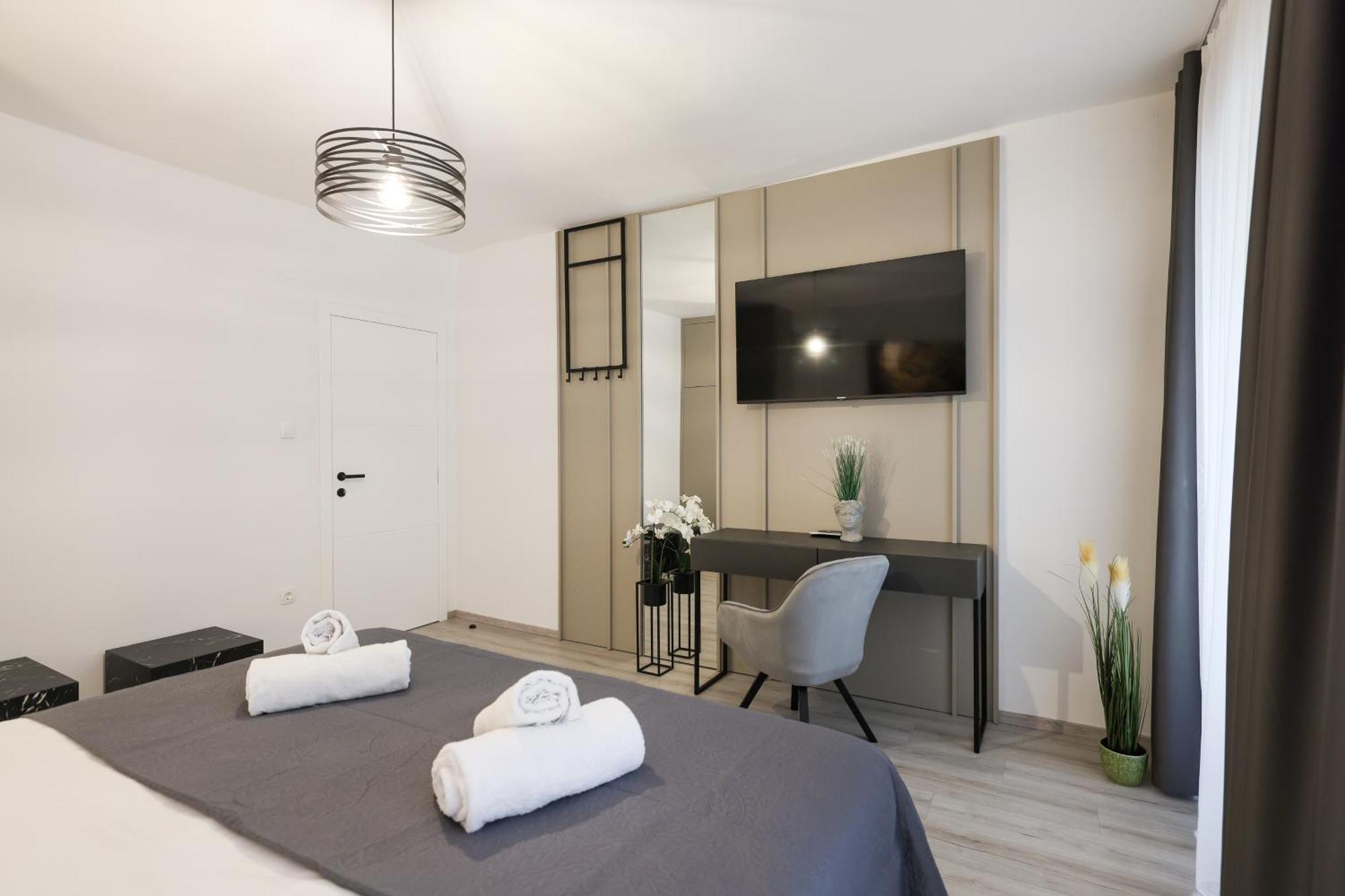 Classy Apartments In City Centar Zadar Eksteriør billede